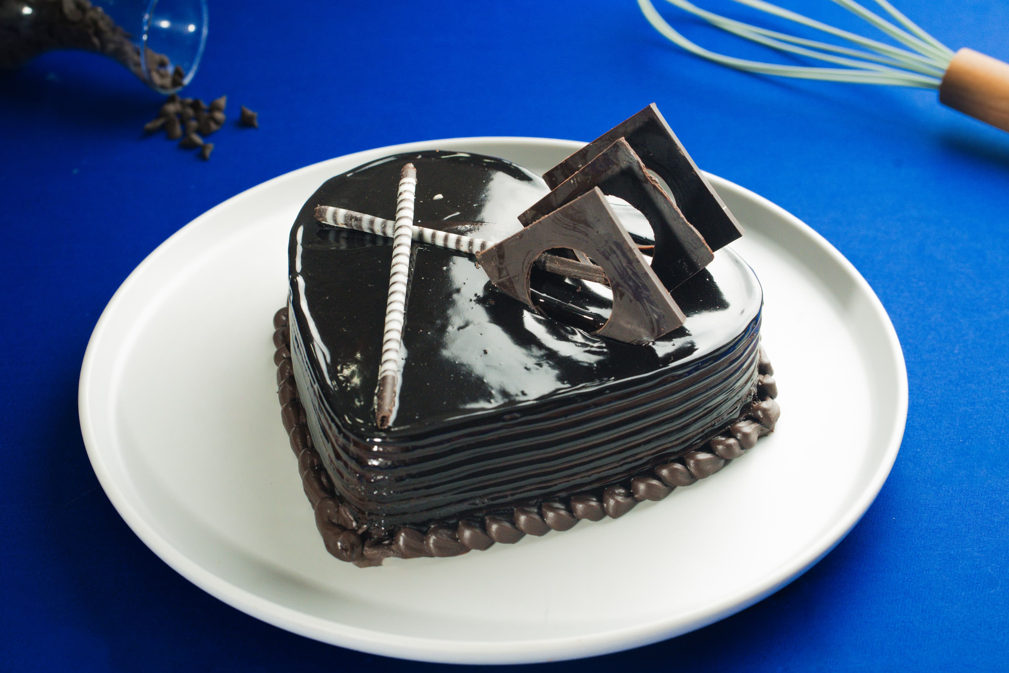 Dark Dutch Heart, image 1