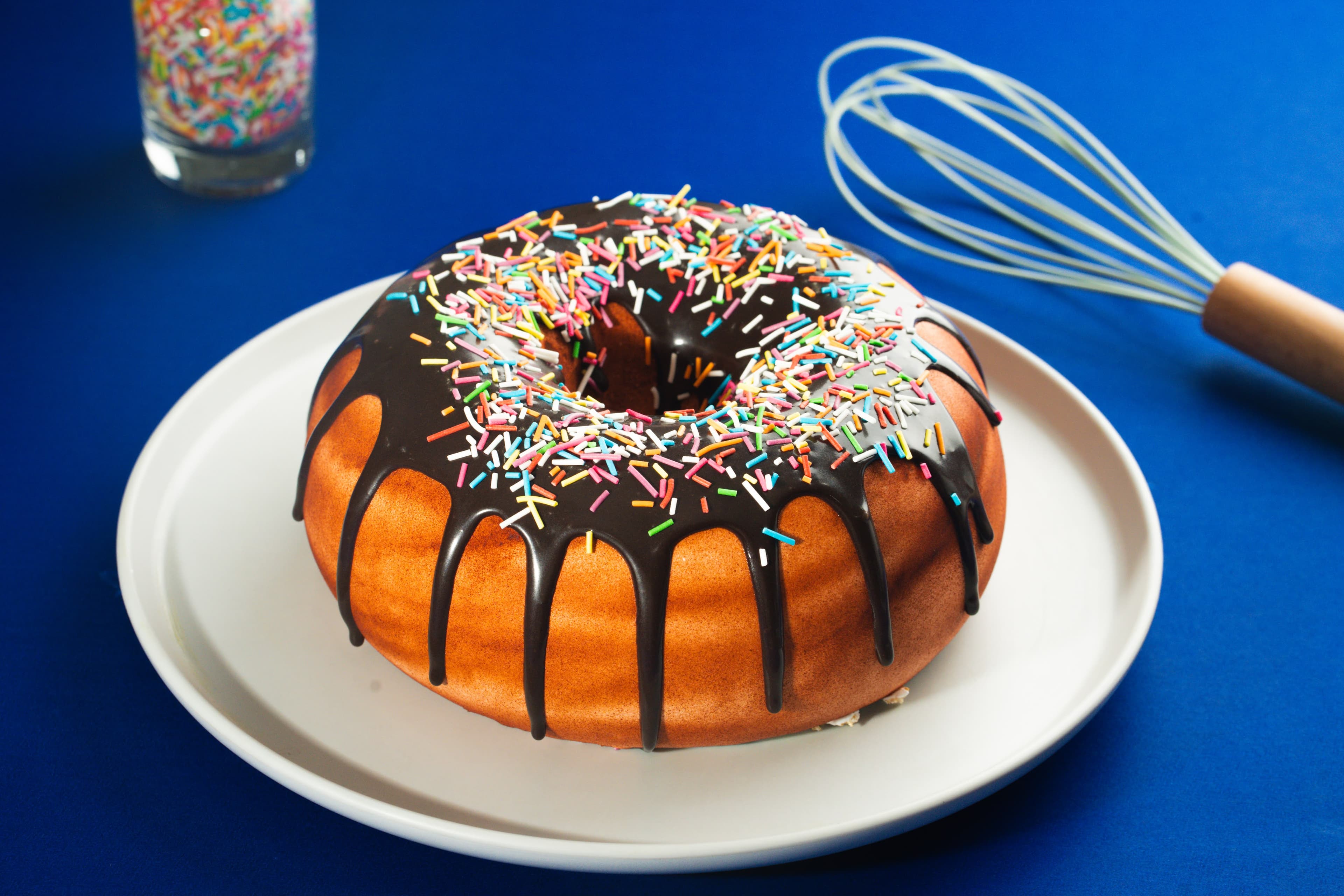 Donut Cake, image 1